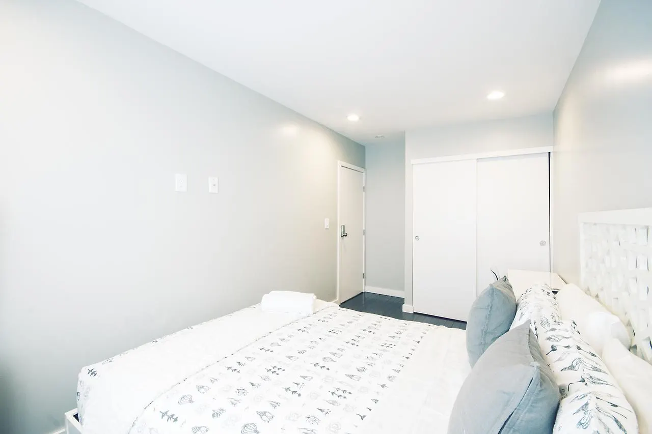 Moblat Bkn Apartment New York