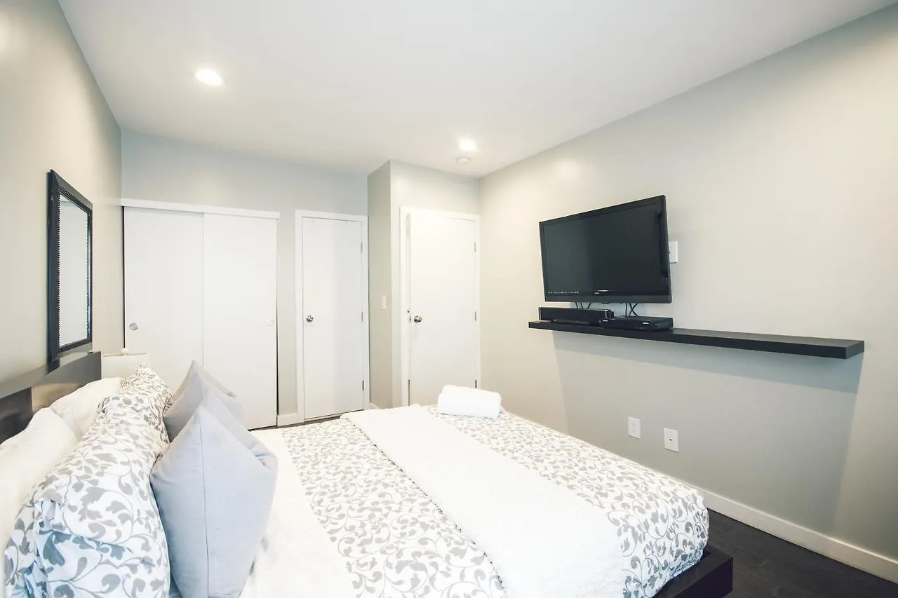 Moblat Bkn Apartment New York